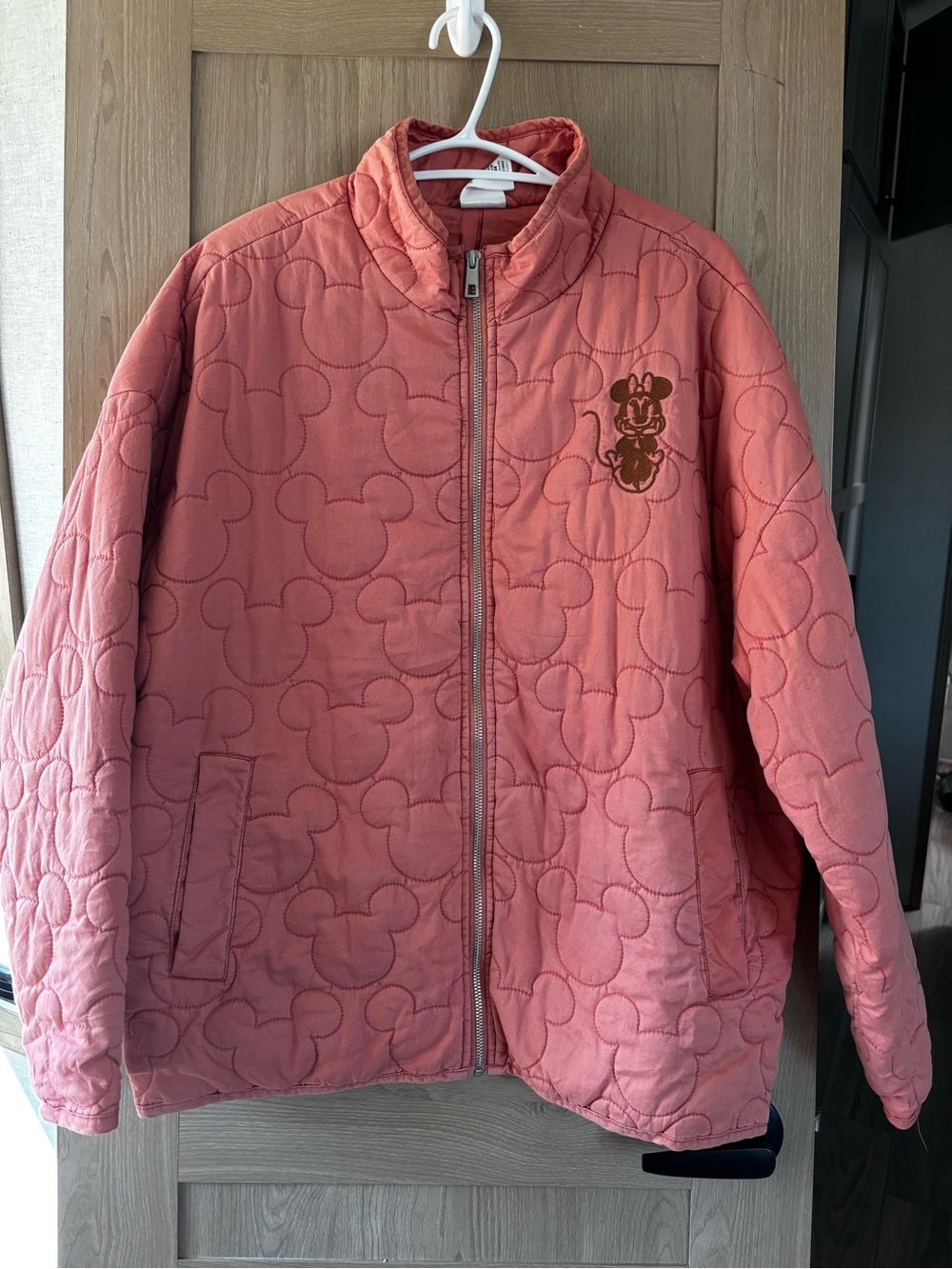 Disney Parks Minnie Mickey Mouse Quilted Jacket Sweater Size L Pink